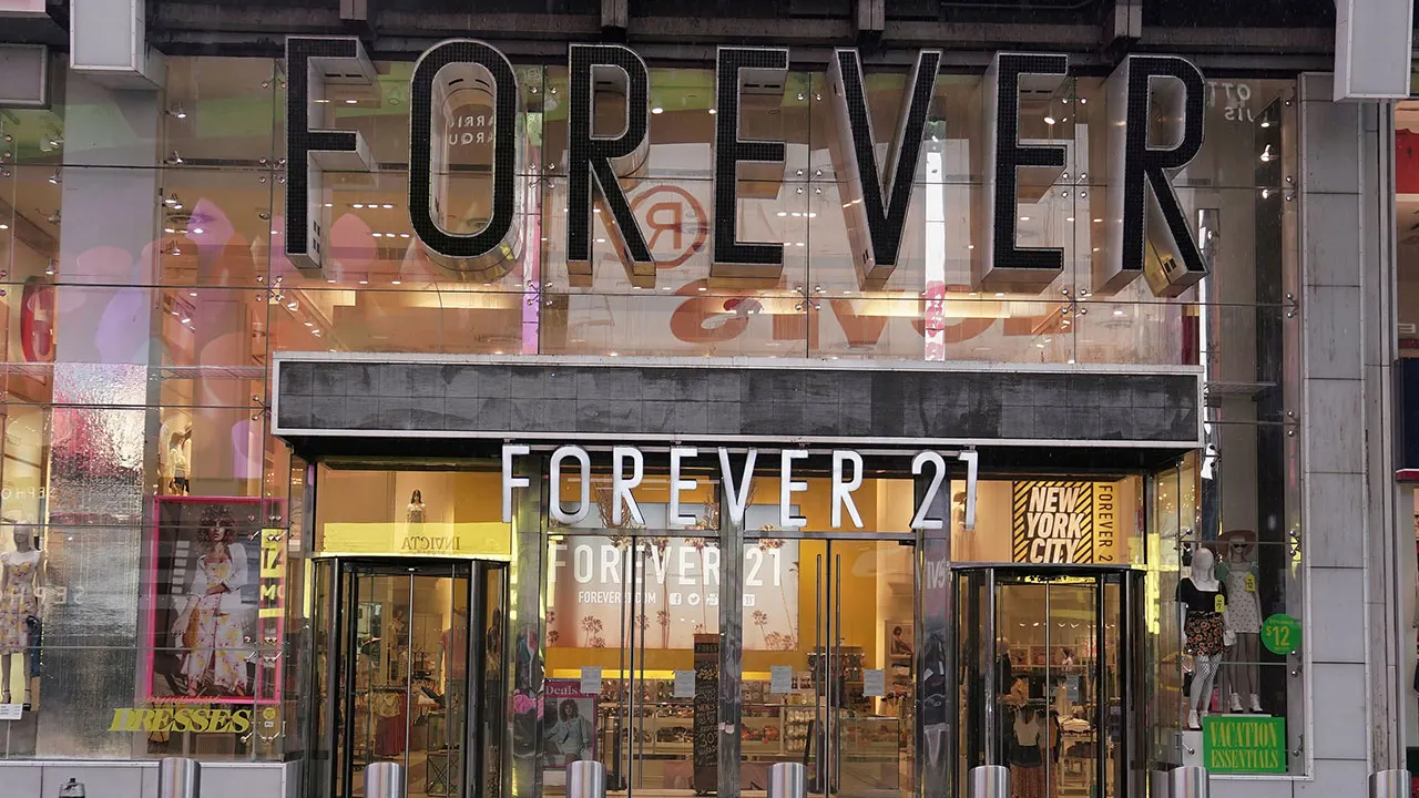 Forever 21, American Eagle returning to Japan - Fox Business
