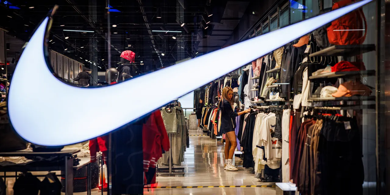 Could Nike Get the Boot from the Dow? Why Berkshire Hathaway Might Take Its Place.