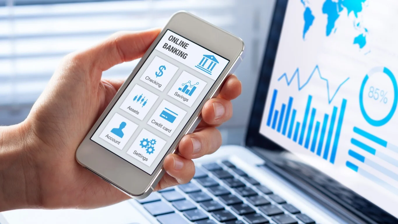 Treasury Yields Are at 4.42% and These 3 Digital Banks Under $50