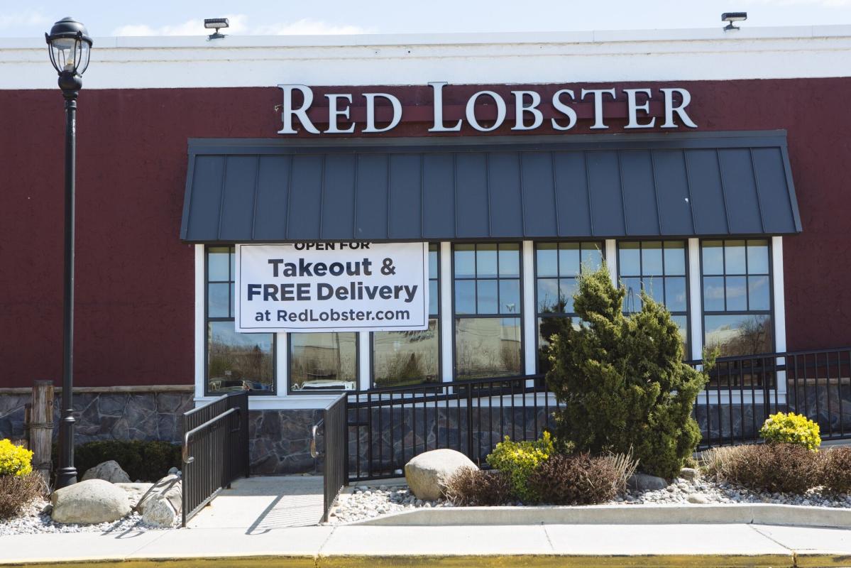 Red Lobster Considers Bankruptcy to Deal With Leases and Labor Costs - Yahoo Finance