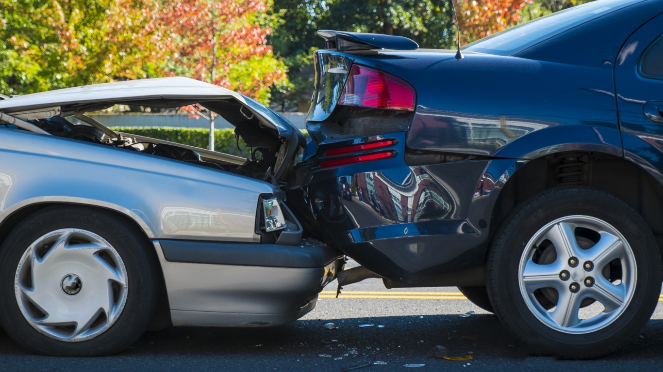 After Carmax Plunges to 52-Week Low — Is Carvana Next to Fall?