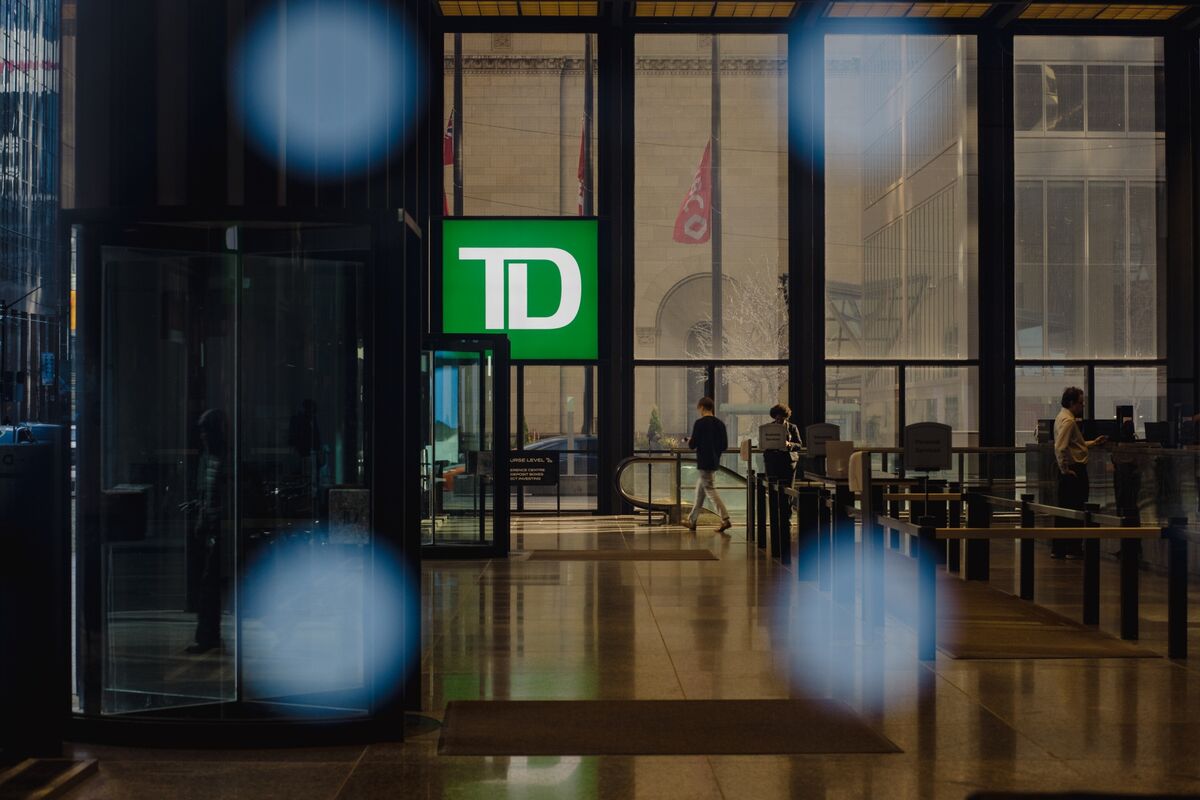 TD Investors Meet as Probe and CEO Succession Fuel Frustration - Bloomberg