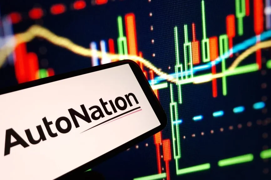 AutoNation Steps Up Capital Returns With New $1 Billion Buyback Plan