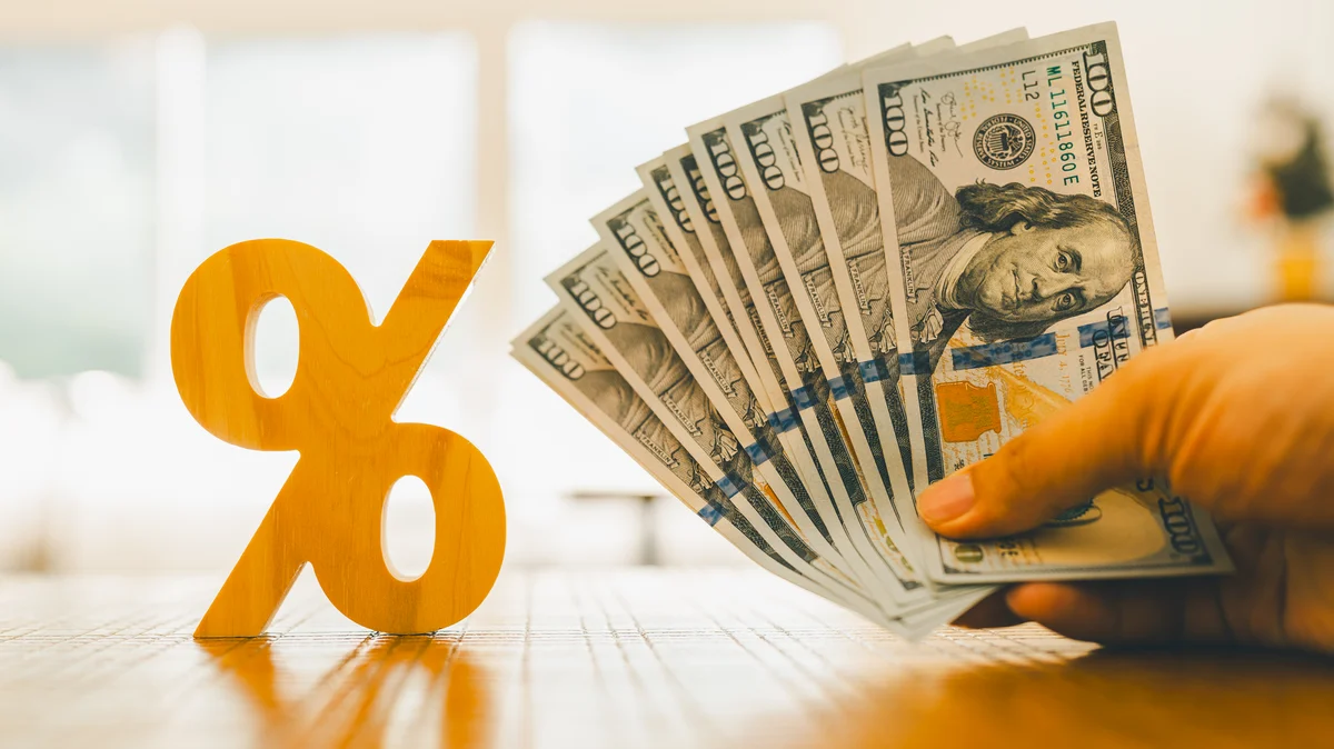 Got $5,000? 2 Stocks the Fed's Rate Decision Just Made More Attractive