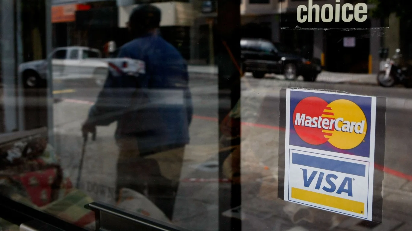 Visa vs Mastercard: The Better Buy This Year