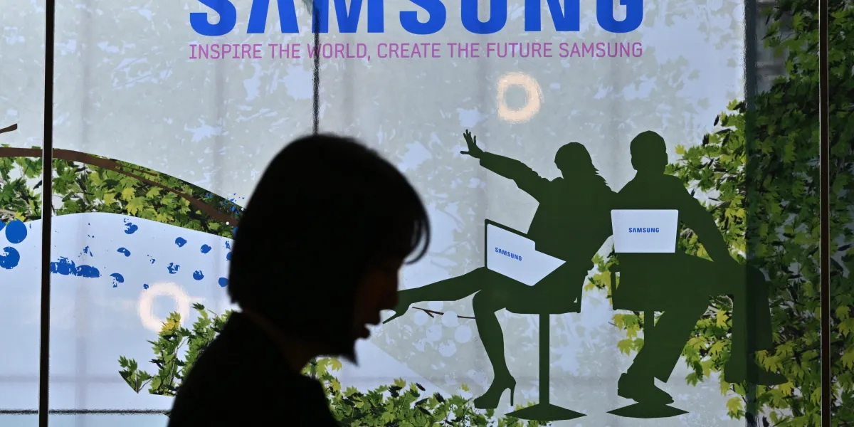 Samsung joins Nvidia in AI semiconductor boom as memory chip sales help profits quadruple last year's result - Fortune