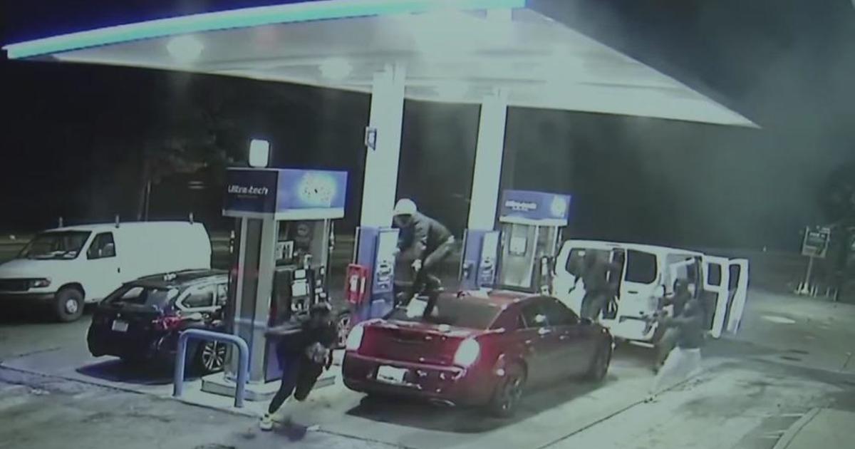 Carjacking at Sunoco gas station in Germantown captured on video - CBS News