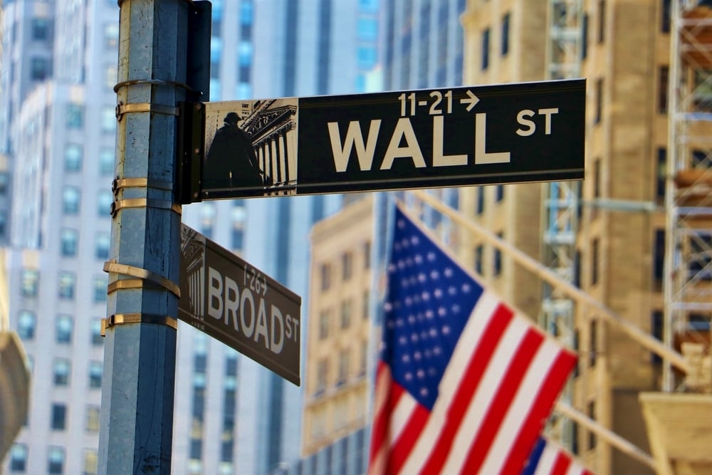 Stock Market Today: S&P 500, Nasdaq 100 Futures Gain As Street Awaits Nvidia's Q1 Report—CAVA Group, AMC Entertainment, Roblox In Focus