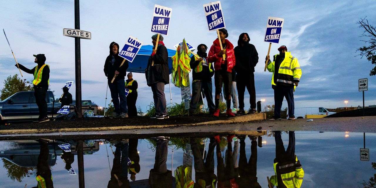 Ford Lost $1.7 Billion in Profit From UAW Strike