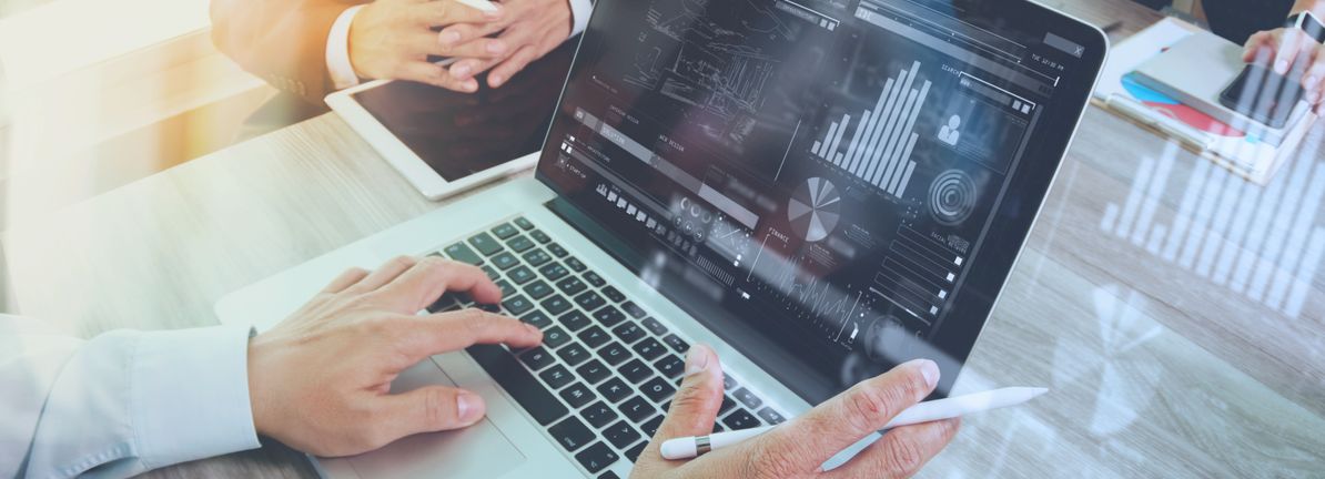 Bain & Company Partners With Palantir Technologies (NasdaqGS:PLTR) To Accelerate AI Adoption