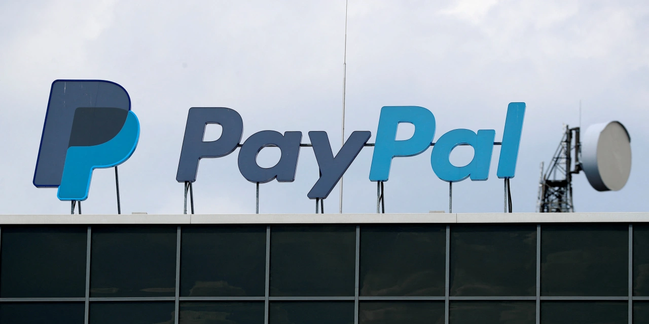 PayPal Lifts Full-Year Outlook, CEO Stresses Turnaround Plan