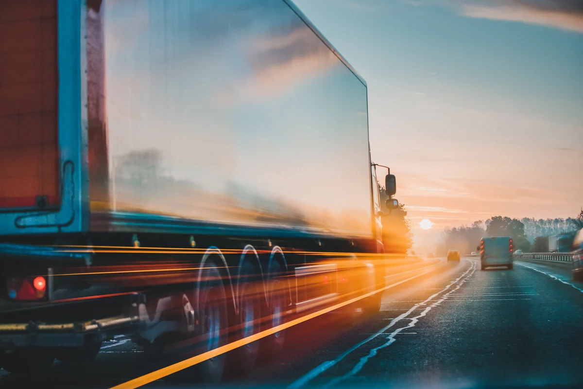Does This Berkshire Hathaway Connection Make Aurora Innovation Stock a Buy?