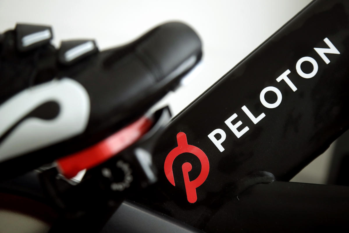 Peloton shows everything doesn't need to be a subscription: Morning Brief - Yahoo Finance