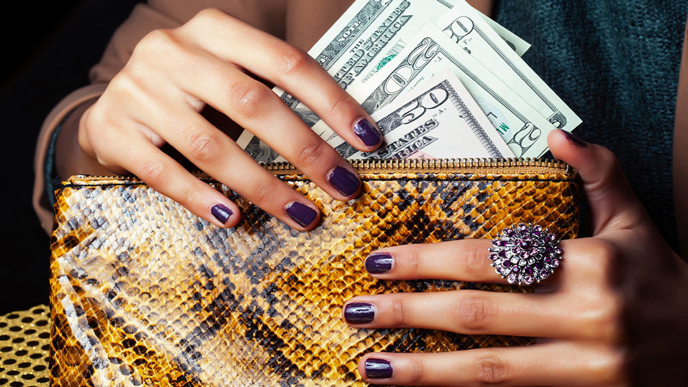 Money Manager Franklin Resources Yields 5.4% After Another Dividend Hike