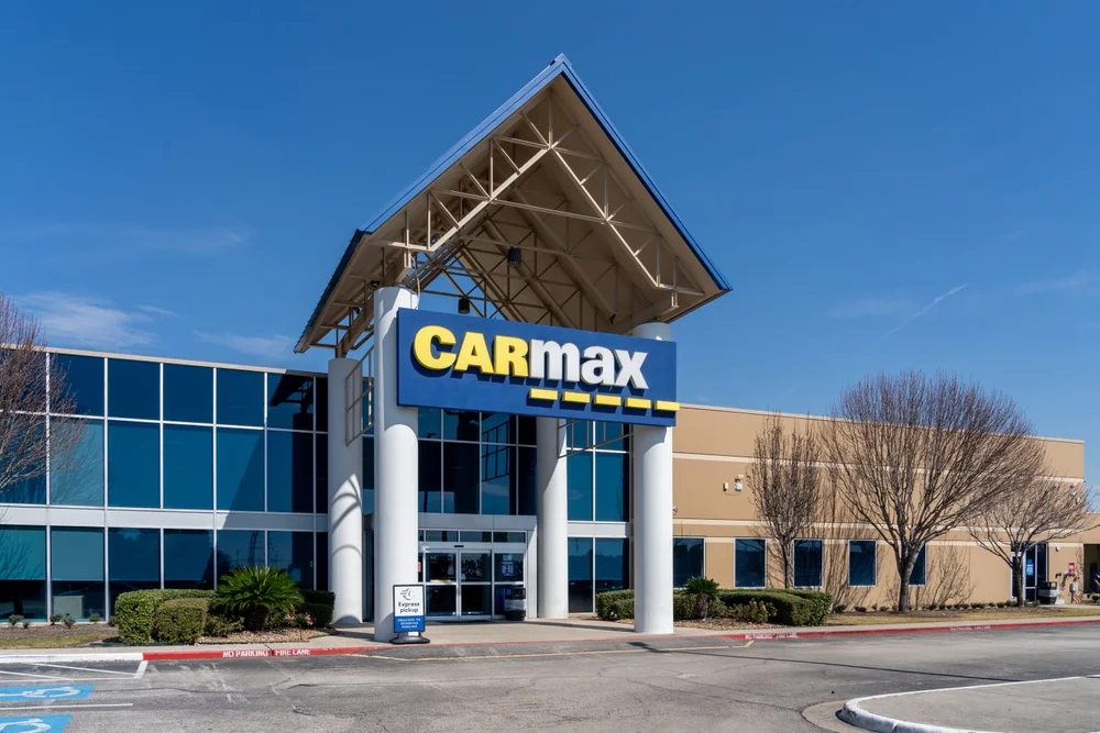 CarMax Shares Dip On Disappointing Q4 Earnings: Analysts Adjust Expectations
