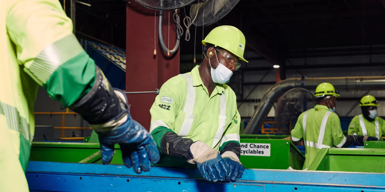 Recycling Is in Crisis. The Industry Is Putting Its Money on Automation.