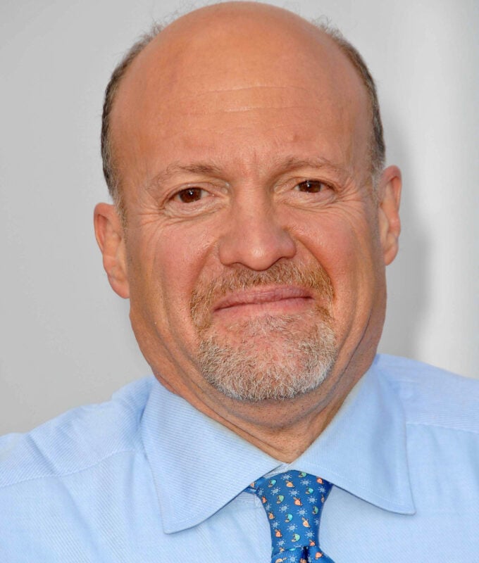 Jim Cramer Says Buy Casey's General Stores, But 'Take Profits In Wendy's'