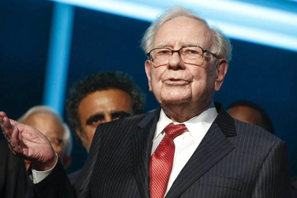Warren Buffett Admits No One Knows How To Use Berkshire's $189B Cash Pile Effectively Just Because 'Things Aren't Attractive' Right Now