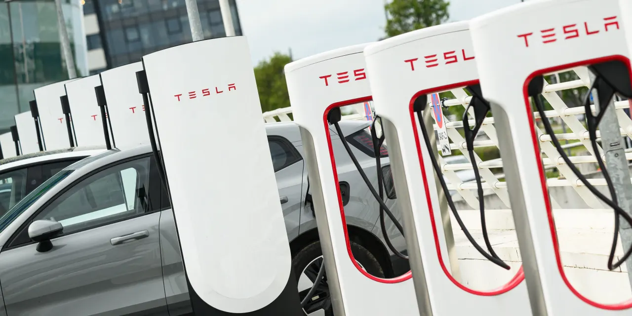 Tesla Stock Rose in April, but Don’t Call It a Rally. There Is Still a Problem.