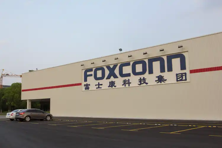 China stops Foxconn from sending Chinese workers to India iPhone factories: Rest of World