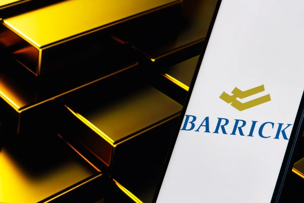 Gold Shines, Output Dims: Barrick Delivers Mixed Q1 As Production Slips
