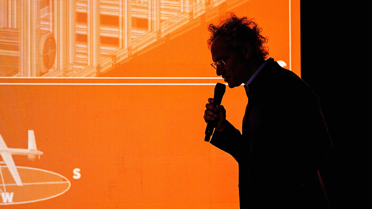 What is behind the staggering ascent of Palantir?