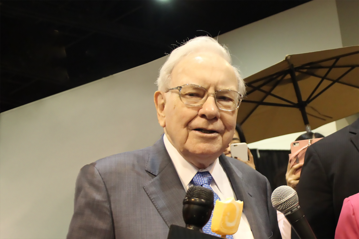 Prediction: This Will Be Warren Buffett's Second Biggest Holding After Apple by 2027 - Yahoo Finance