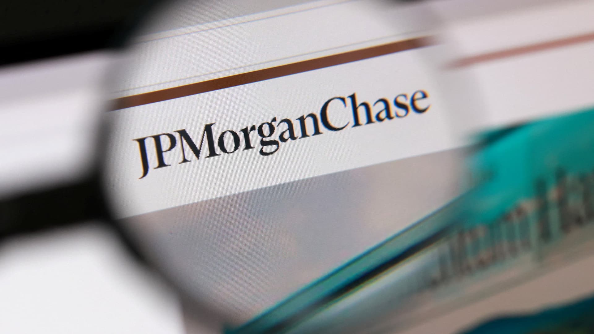 JPMorgan Chase says banks could fight Trump credit card rate cap: 'Everything's on the table'