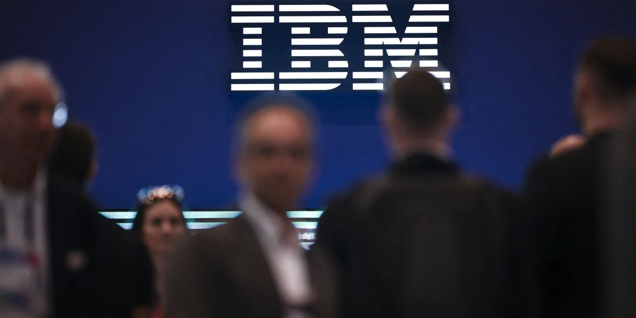 IonQ and 3 More Stocks to Build a Tech Portfolio After IBM Collapse