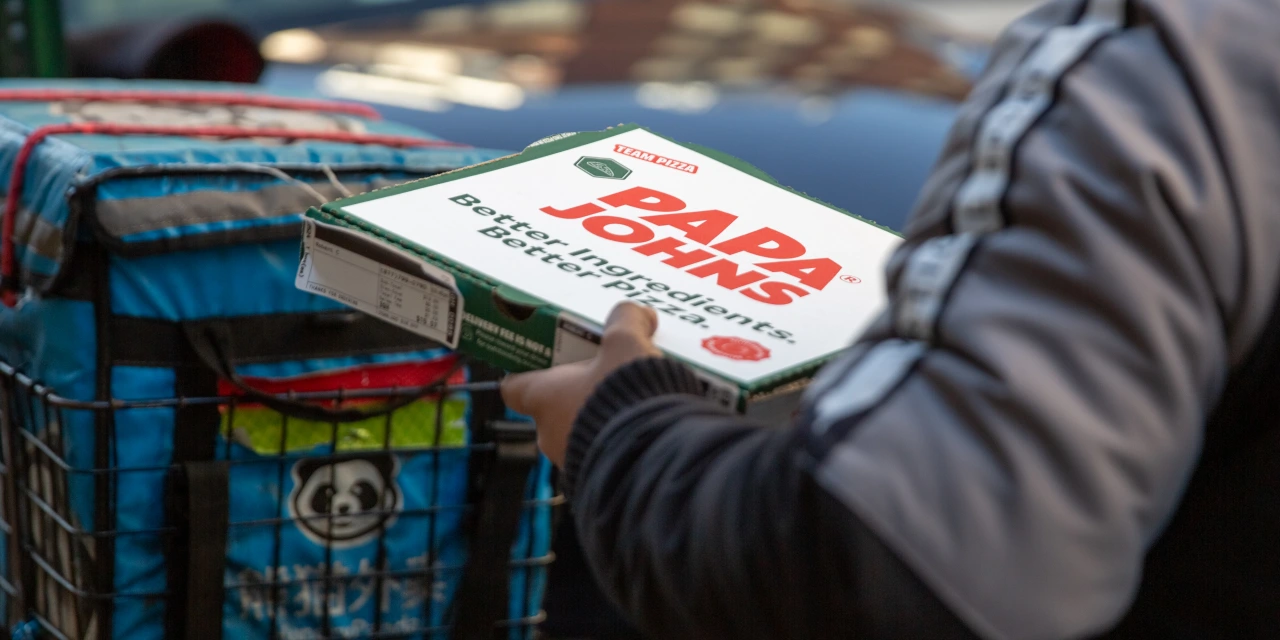 ​Papa John’s Slides After Deal Reportedly Shelved
