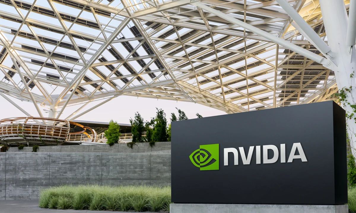 Should Nvidia Worry About AMD and Google Breathing Down Its Neck in 2026?