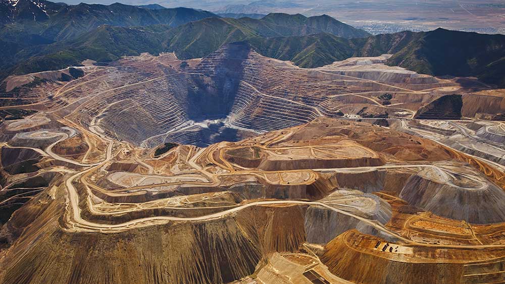 FCX, Alcoa Rise As Copper, Aluminum Prices Heat Up