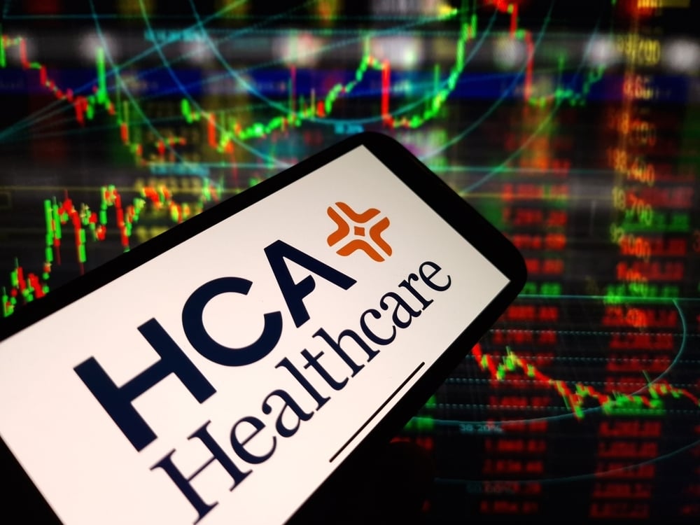 HCA Healthcare Trims 2026 Profit Outlook, Stock Falls