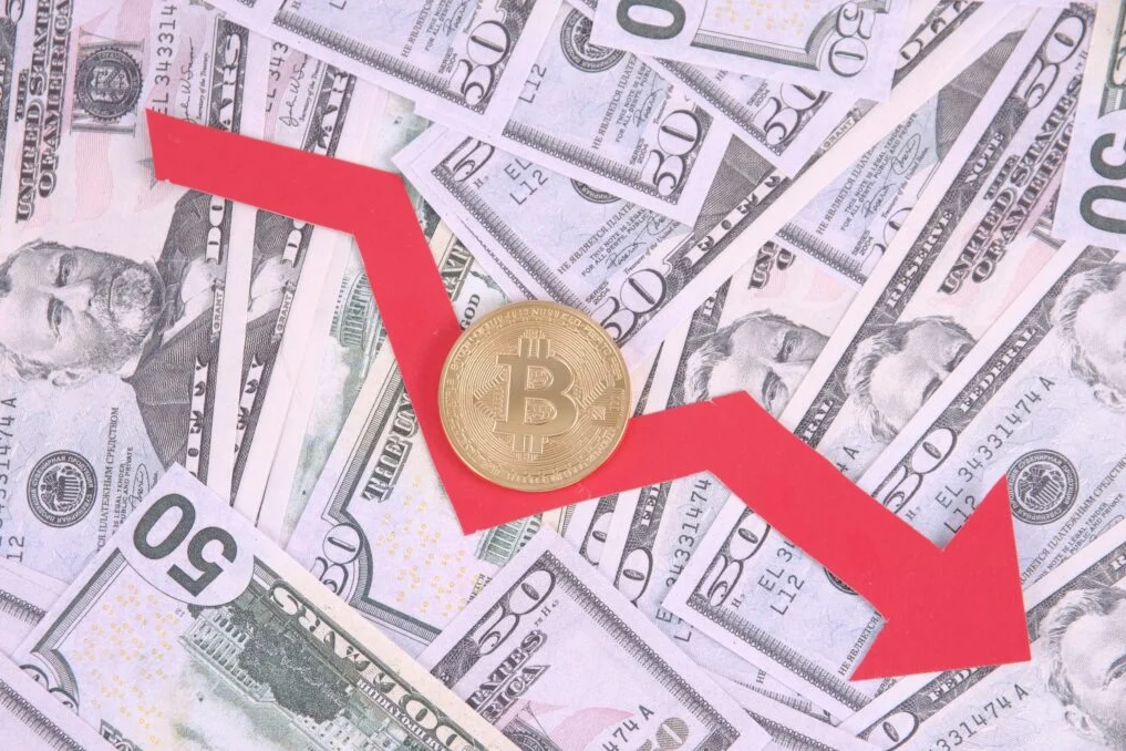 Bitcoin, Ethereum, XRP, Dogecoin Drop Further — Traders Eye Weekend Rally Before Retest Of $100K Lows