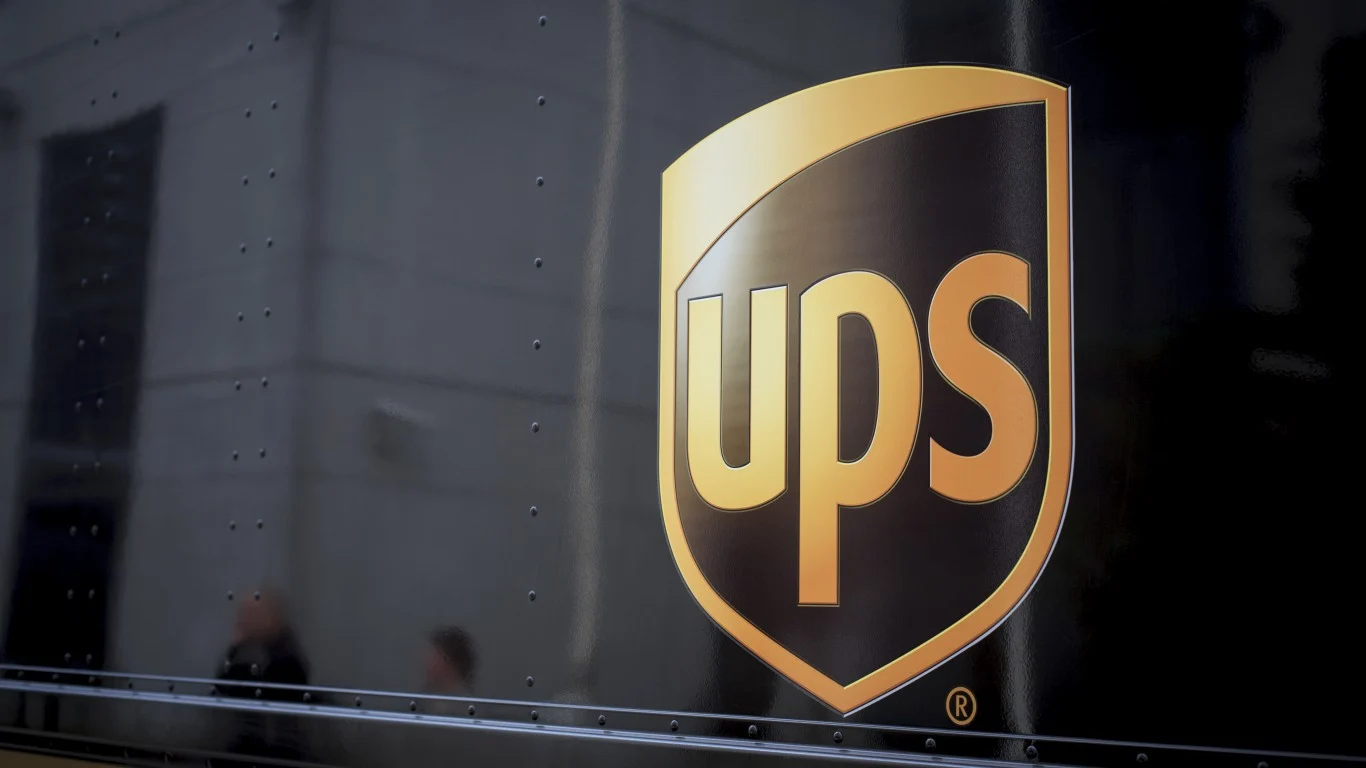 UPS Has Shed 18% in the Past Month as Its Amazon Breakup Enters the Final Stretch