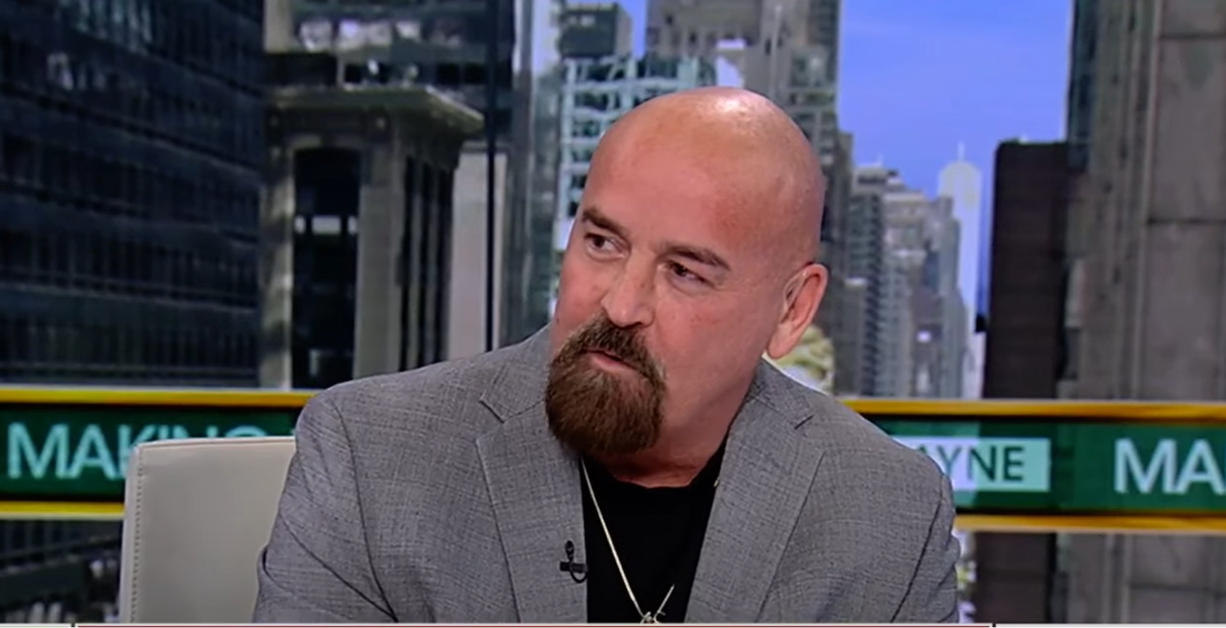 Pro-XRP Lawyer Slams SEC Attorneys Over Ethics Breach: Here’s What Happened