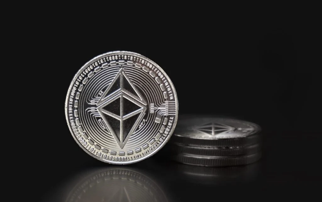 Crypto Whale Moves $225 Million USDC Before Pulling $77.52 Million Ethereum