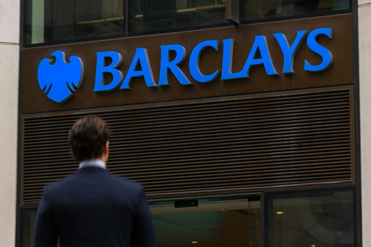 Barclays Grows Trades With Hedge Fund QRT to Over $100 Billion