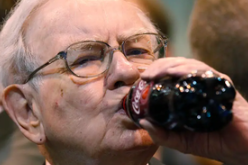 Warren Buffett Ditched His Flip Phone for an iPhone in 2020 and ... - Benzinga