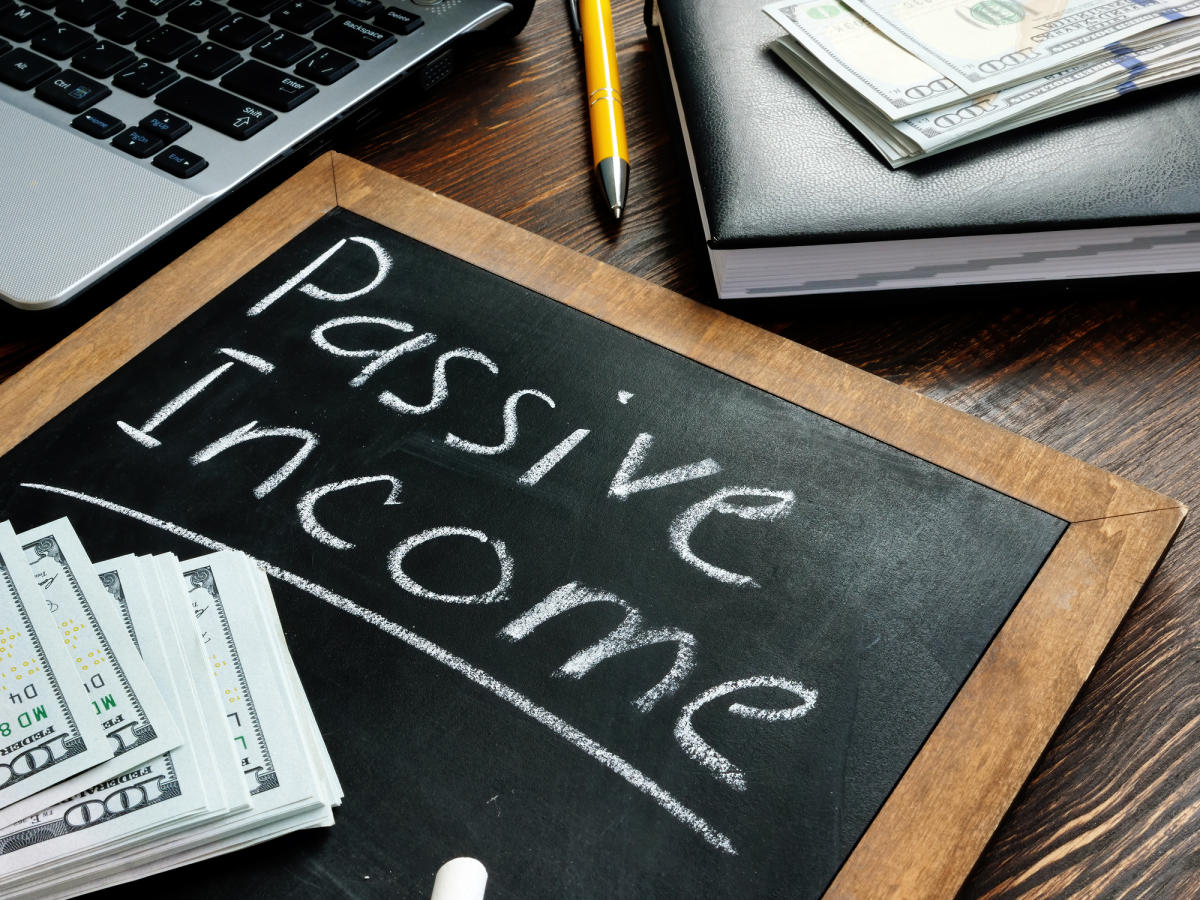 The Secret to Passive Income Is Hiding in This Unstoppable Dividend Stock - Yahoo Finance