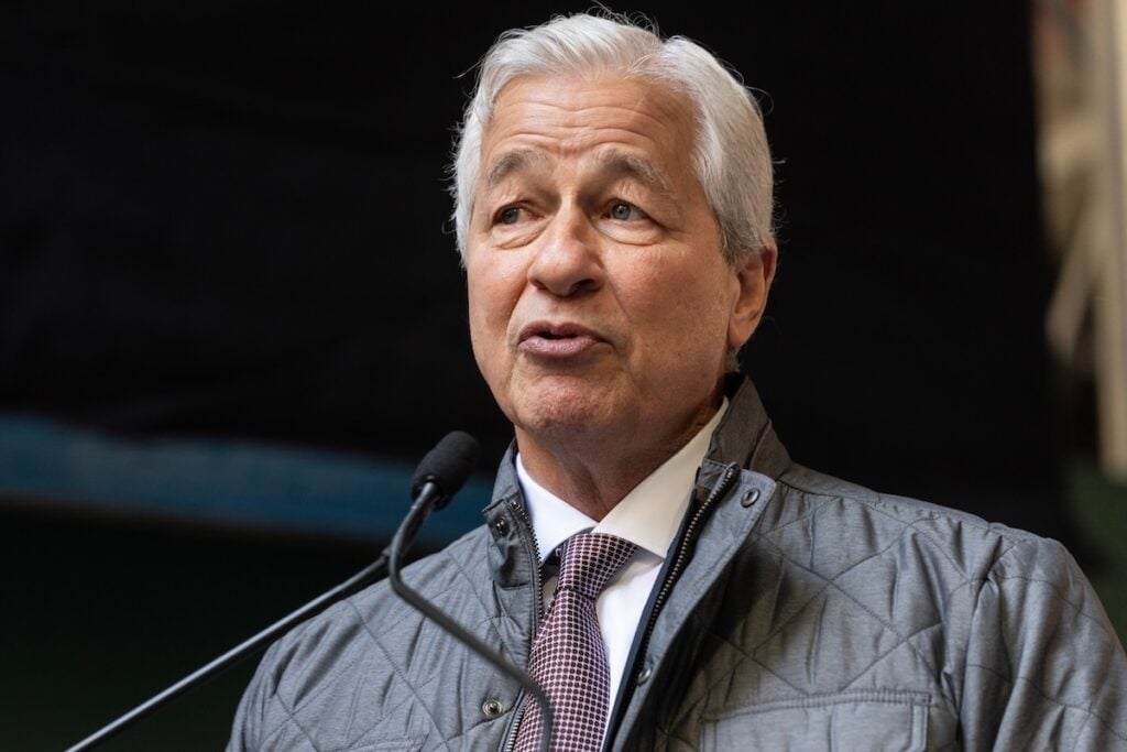 Jamie Dimon's View That Crypto Companies Offering Stablecoin Rewards Should Be Treated As Banks Is Nonsense, Says Peter Schiff