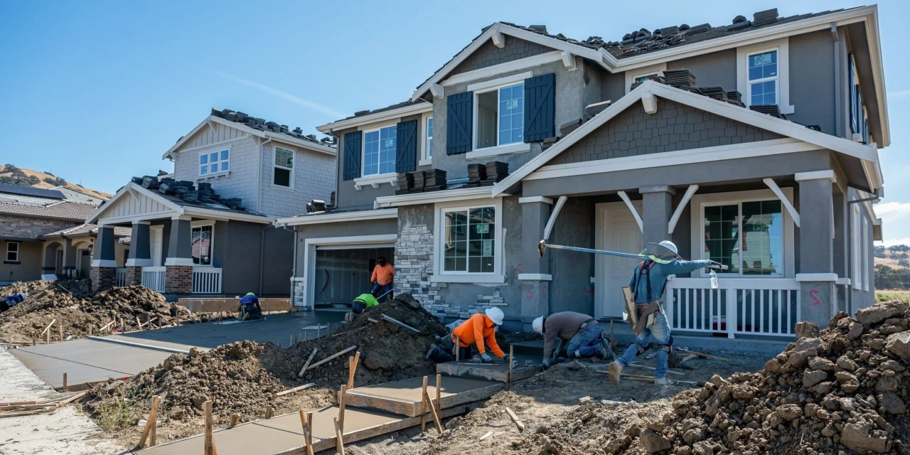 Berkshire Hathaway and Japanese Builders See the Same Opportunity in U.S. Housing