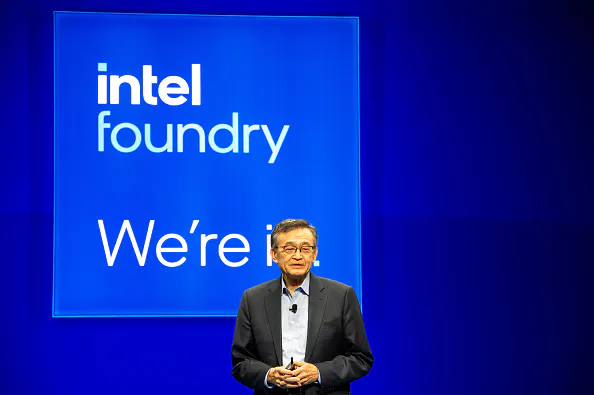 Intel cuts expense forecast, sees best gain in weeks