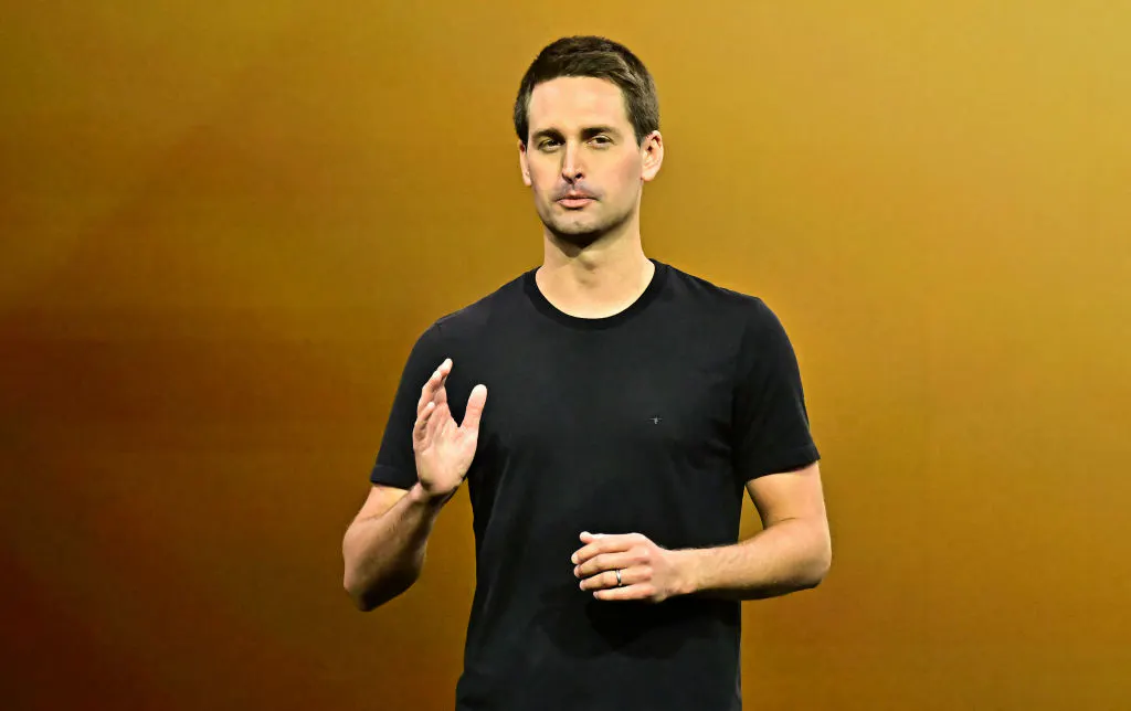 Snap says de minimis changes may already be hurting advertising