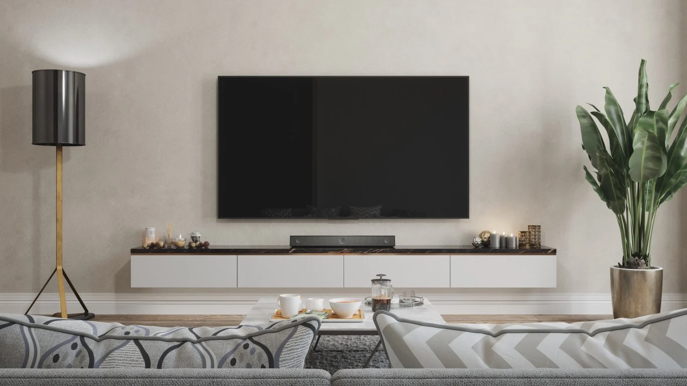 Comcast vs Netflix: Which Is the Better Dip Buy Now?