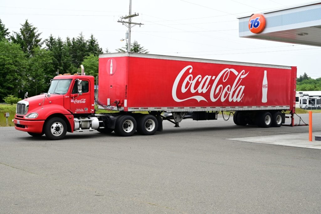 Buffett’s Coca-Cola Bet Keeps Winning — His Successor Just Got a $5 Billion Boost