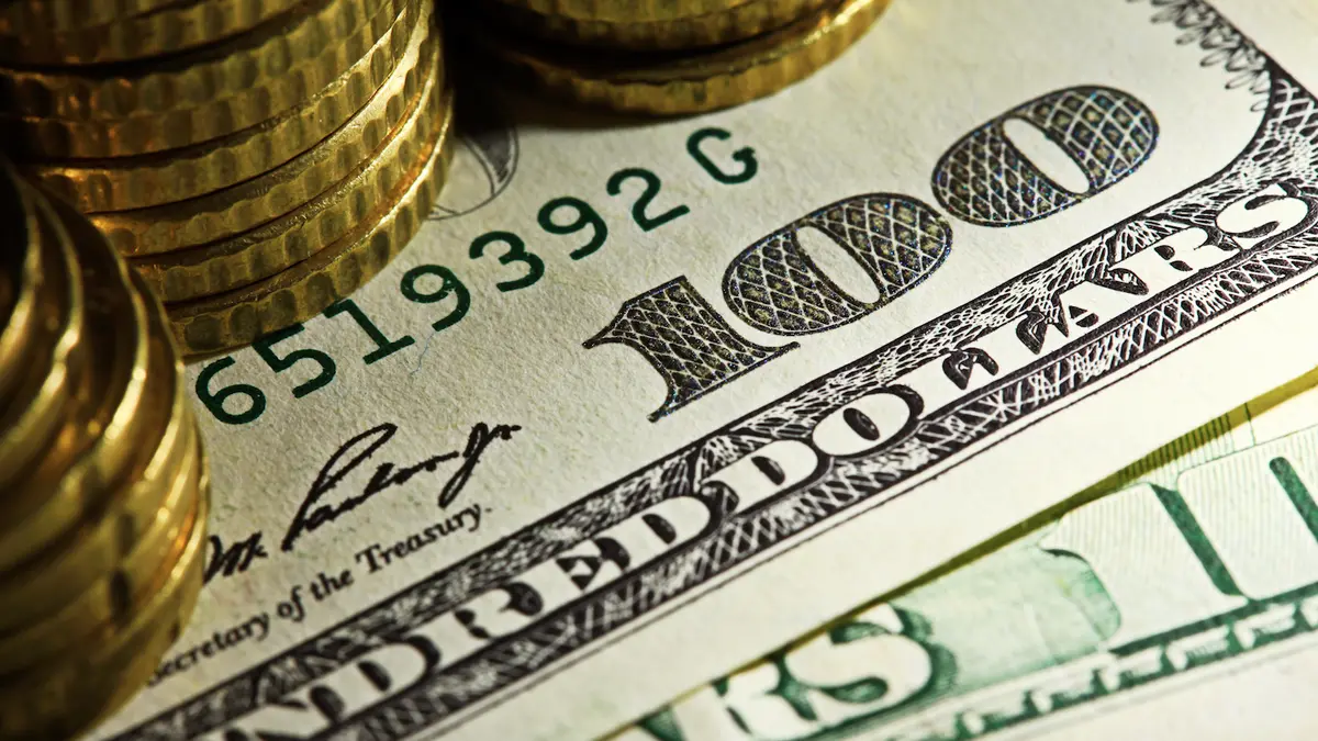 Bitcoin shows signs of weakness while Ripple's bank win fails to bolster XRP