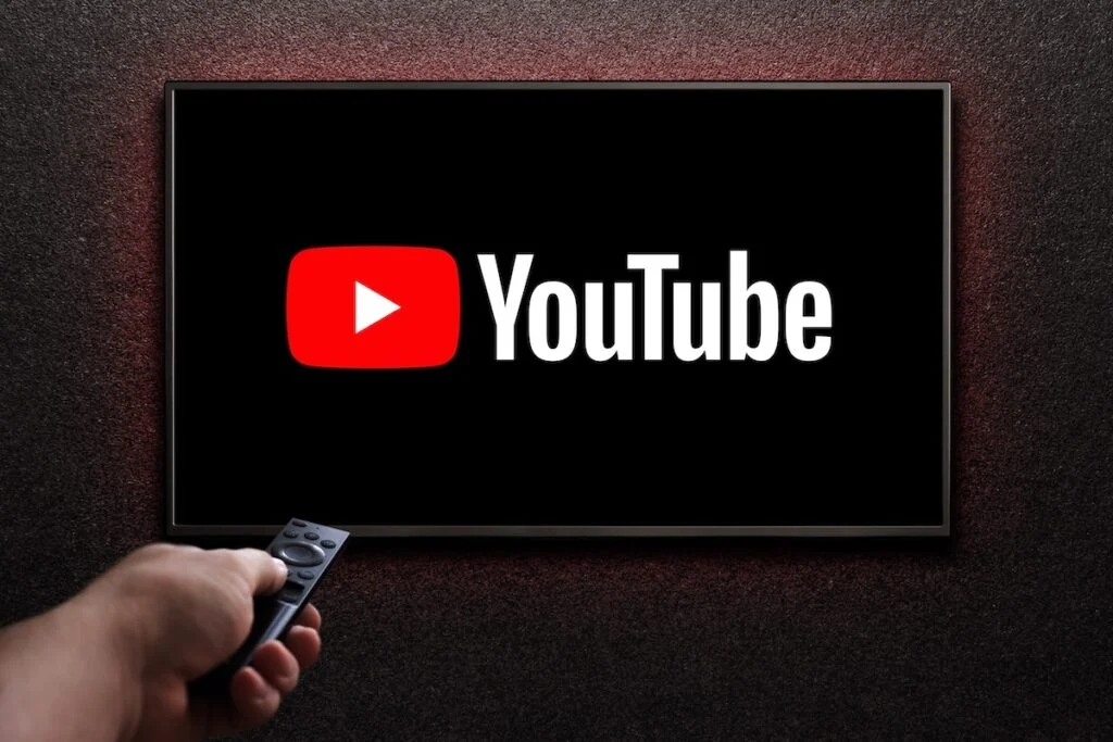 Is YouTube Working? Outage Hit Over 355,000 Users: Homepage Says 'Something Went Wrong'