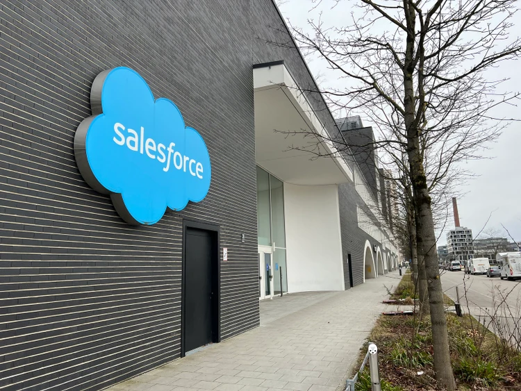 Salesforce to invest $1B in Mexico over 5 years amid search for AI growth