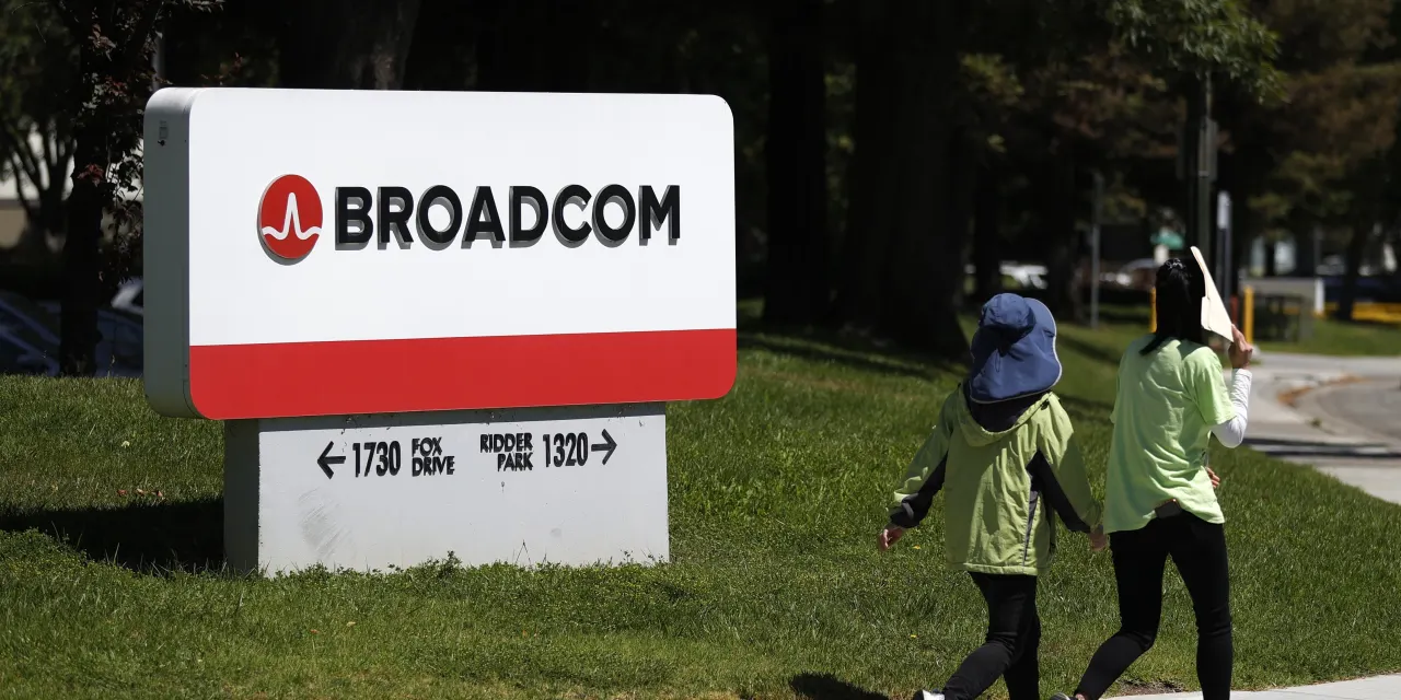 Can Broadcom’s stock break the software curse after earnings? Here’s what Wall Street is saying.